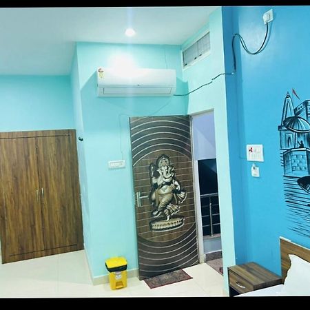 Lotus Paying Guest House Varanasi Exterior photo